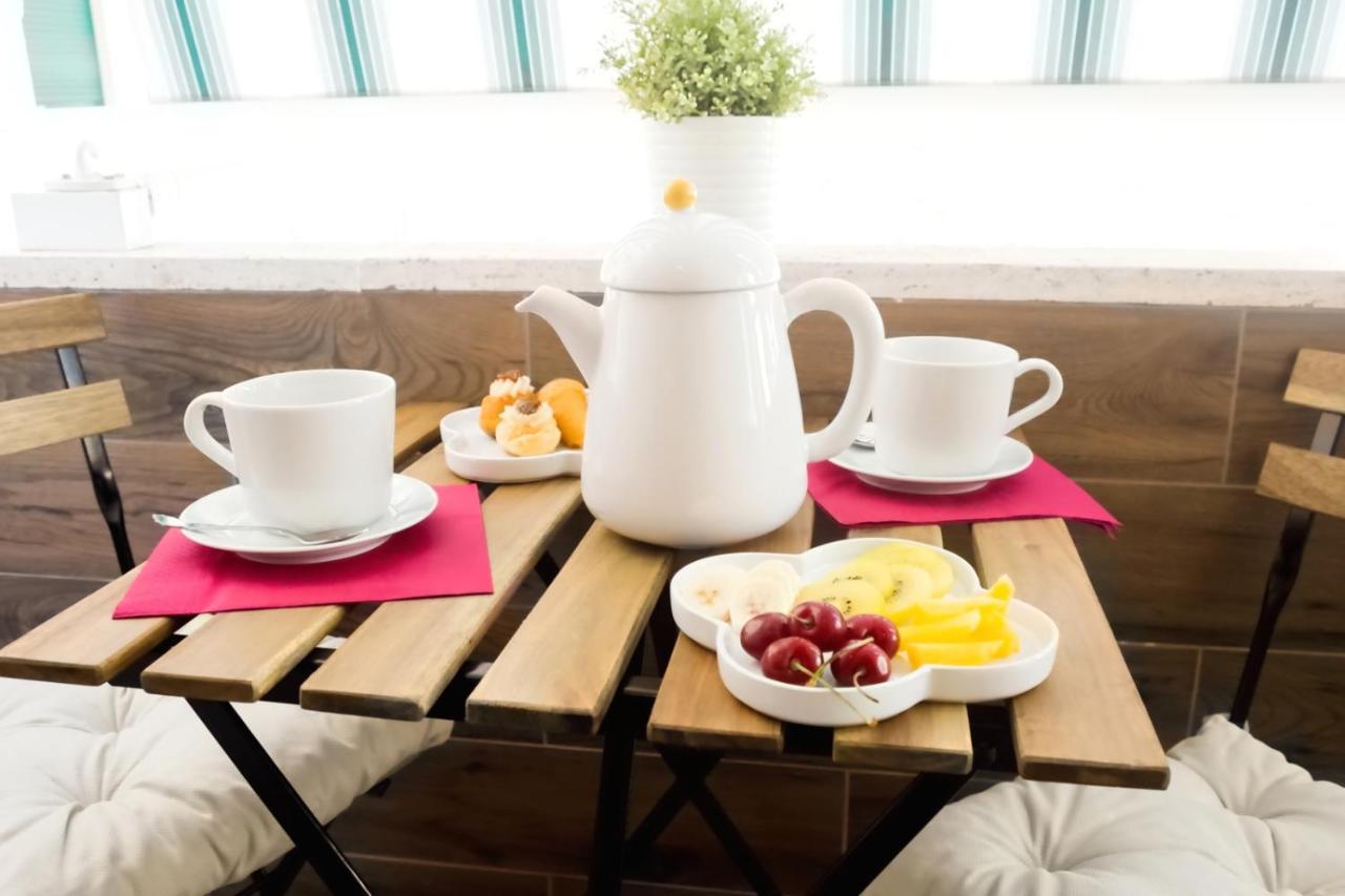 ナポリ Kerbaker 14 Bed & Breakfast エクステリア 写真