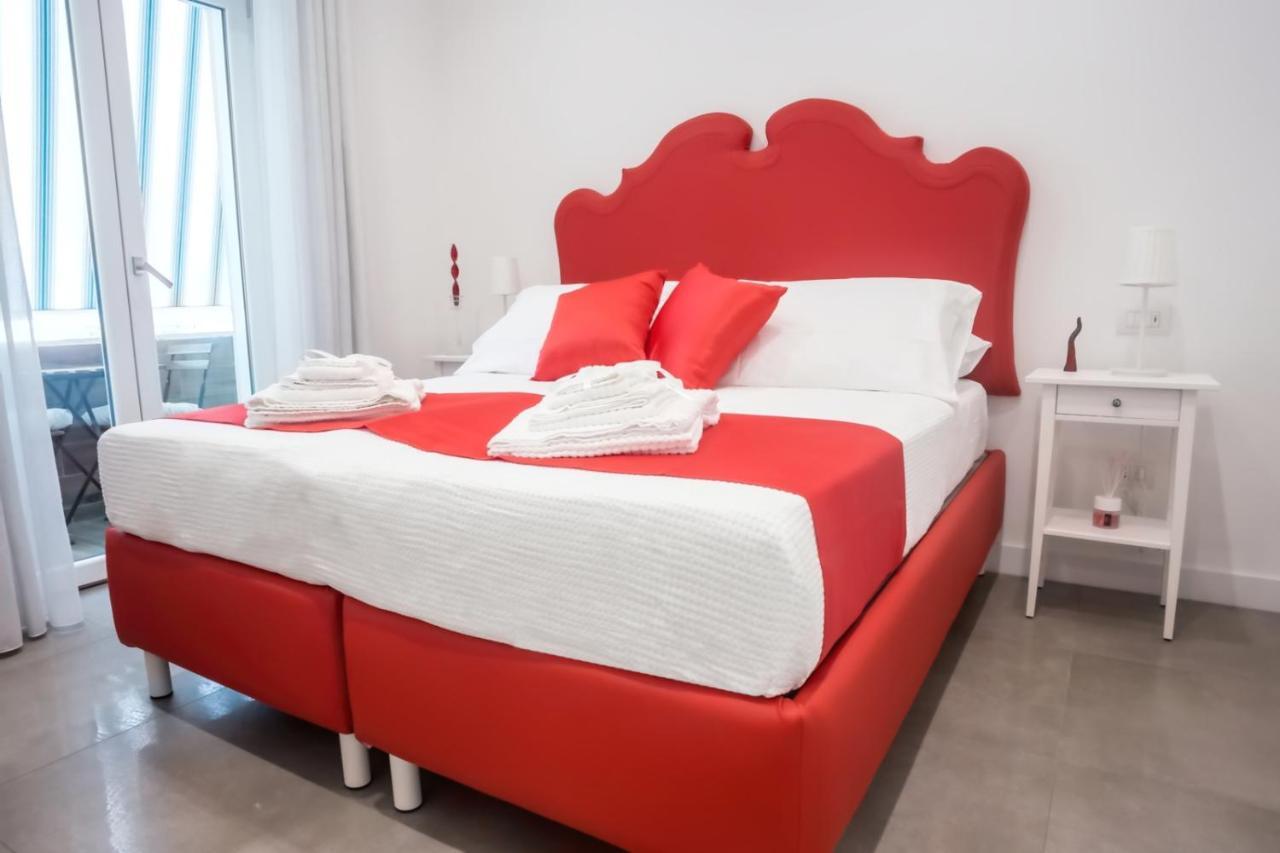 ナポリ Kerbaker 14 Bed & Breakfast エクステリア 写真